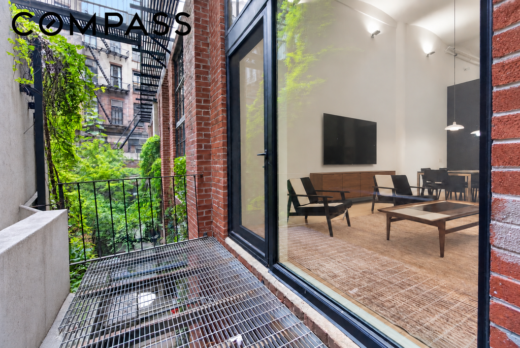 39 East 12th Street, Unit 110 photo 3