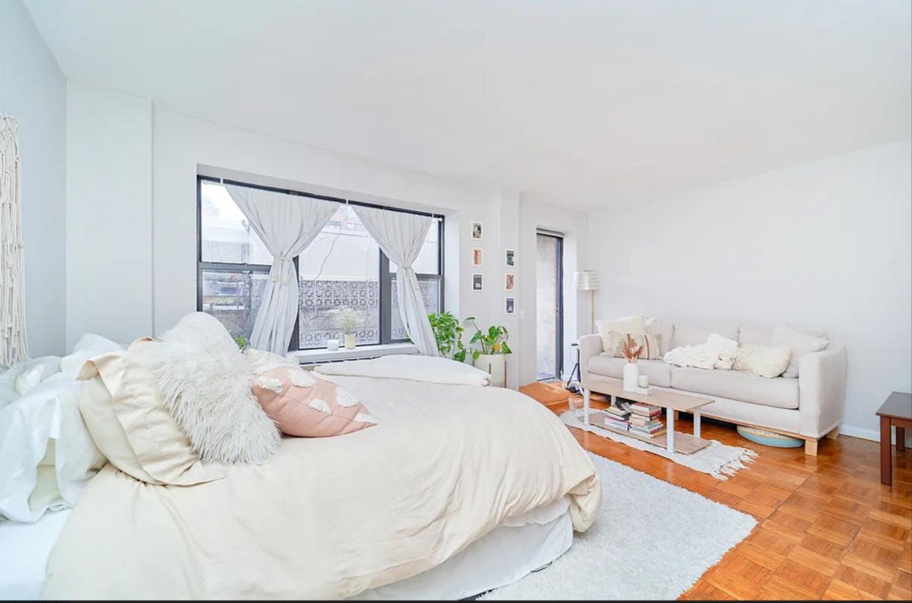 337 West 43rd Street, Unit 3DD photo 4