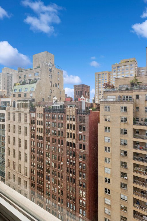 303 East 57th Street, Unit 16C photo 10