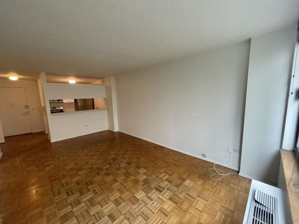 1 South End Avenue, Unit 4M photo 2