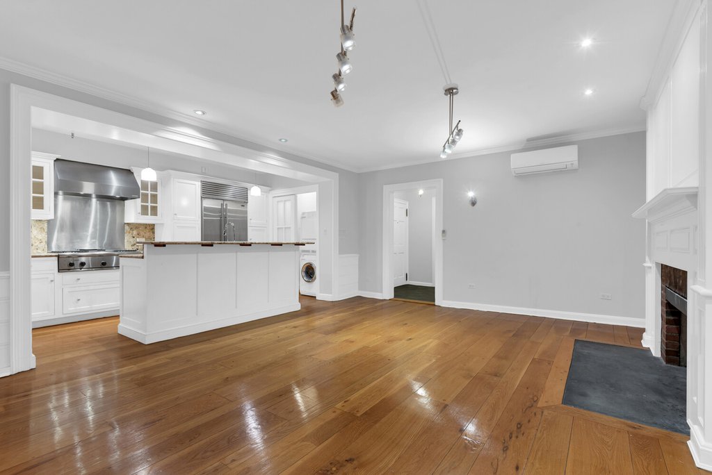 27 West 10th Street, Unit G photo 2