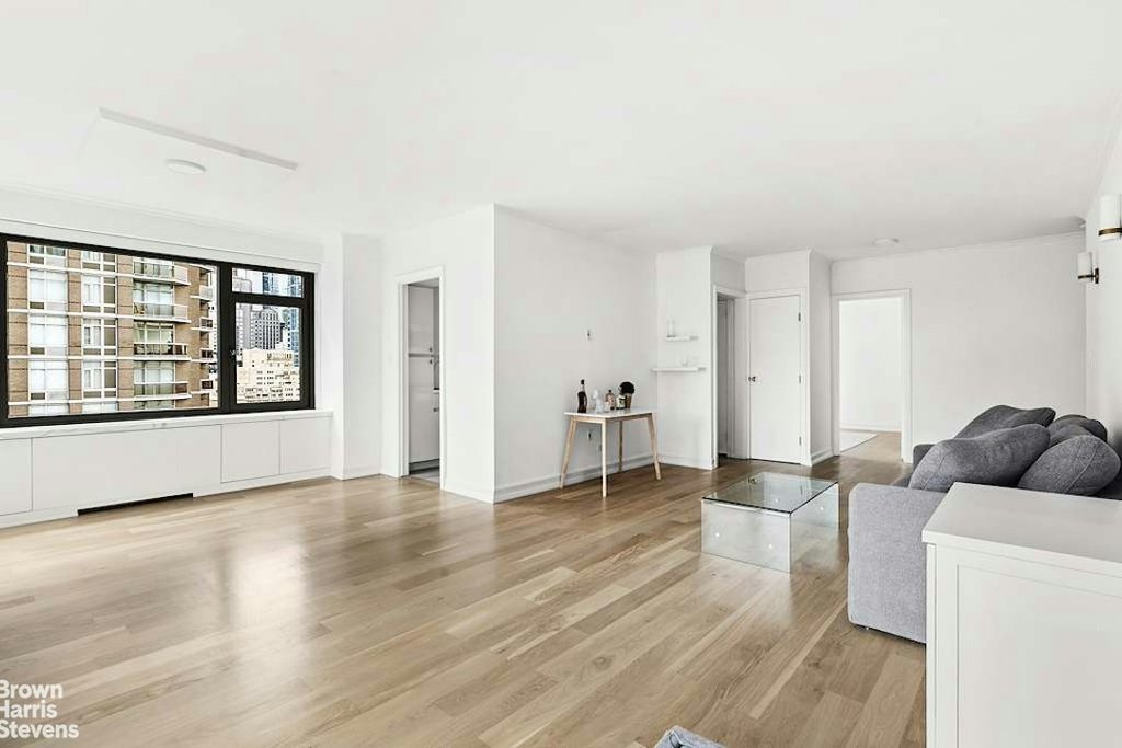 160 East 65th Street, Unit 14B photo 5