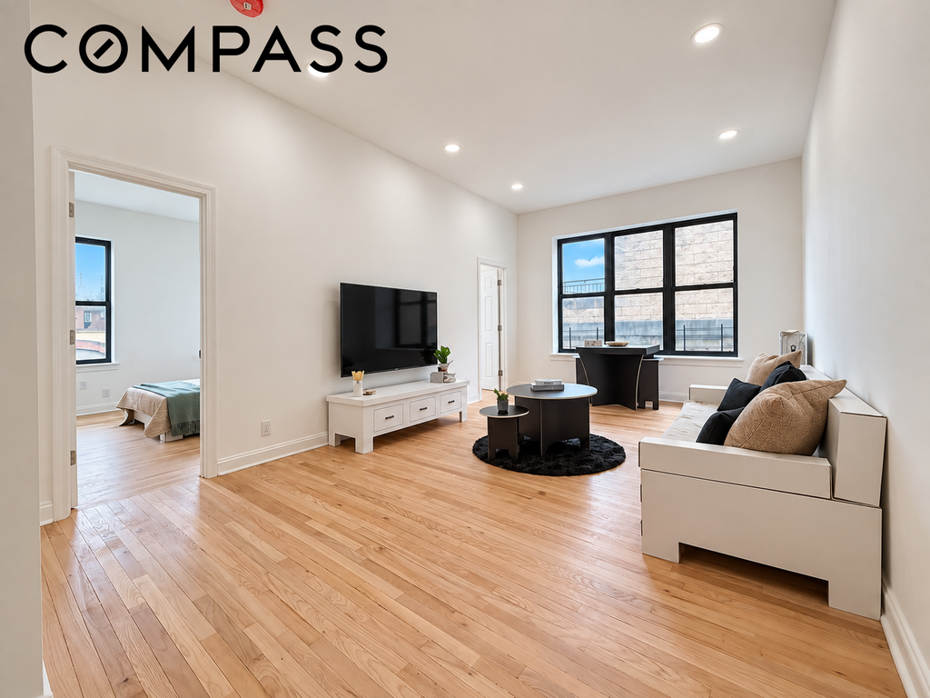 1809 Adam Clayton Powell Junior Boulevard, Unit 1F photo 2