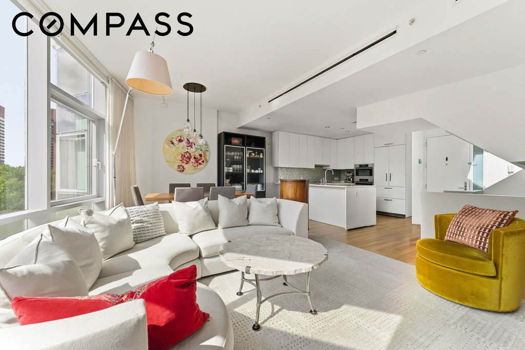 425 West 53rd Street, Unit PH9 photo 2