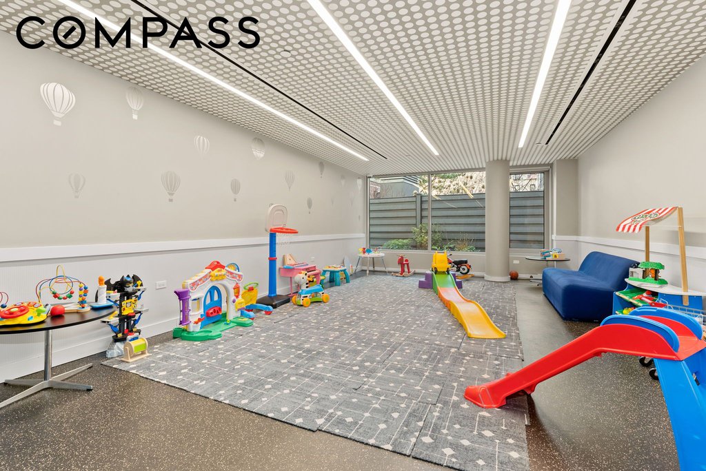 425 West 53rd Street, Unit PH9 photo 22