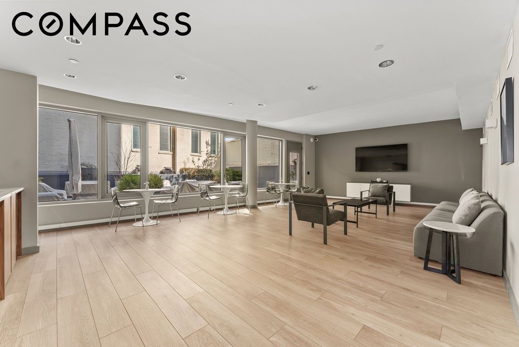 425 West 53rd Street, Unit PH9 photo 24