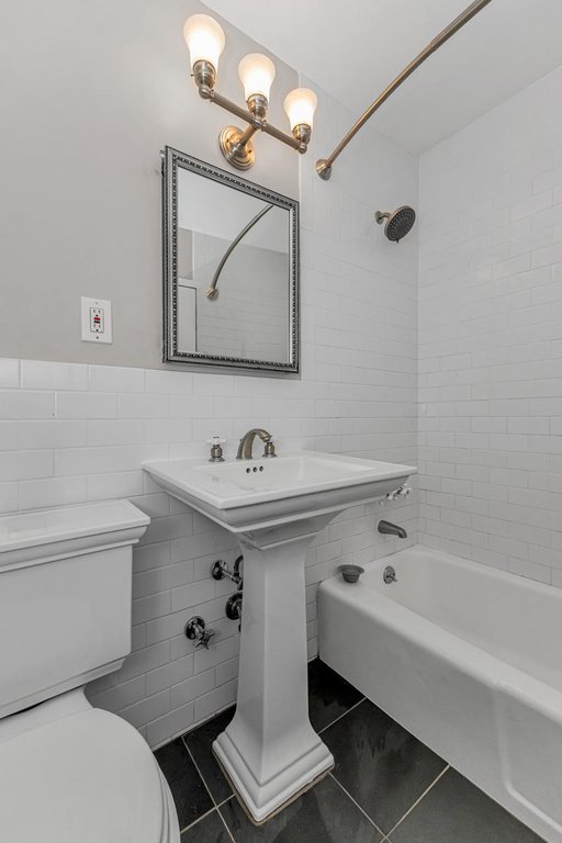 305 East 24th Street, Unit 10L photo 7