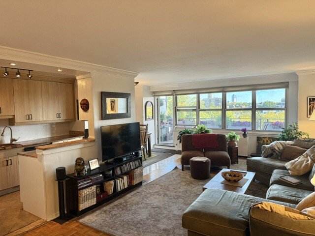 135 Ocean parkway, Unit 8R