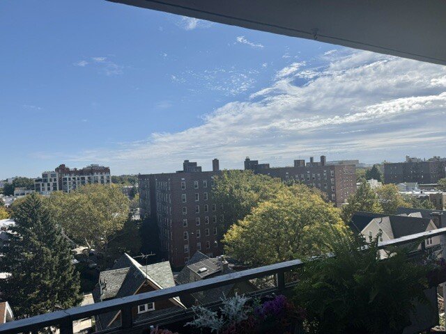 135 Ocean parkway, Unit 8R photo 2