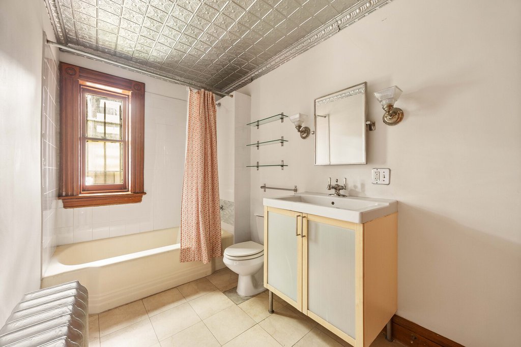 230 Lincoln Road – For Sale photo 17