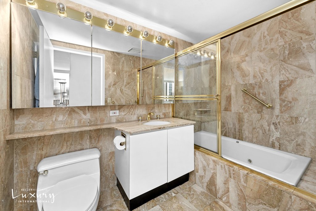 422 East 72nd Street, Unit 18B photo 11