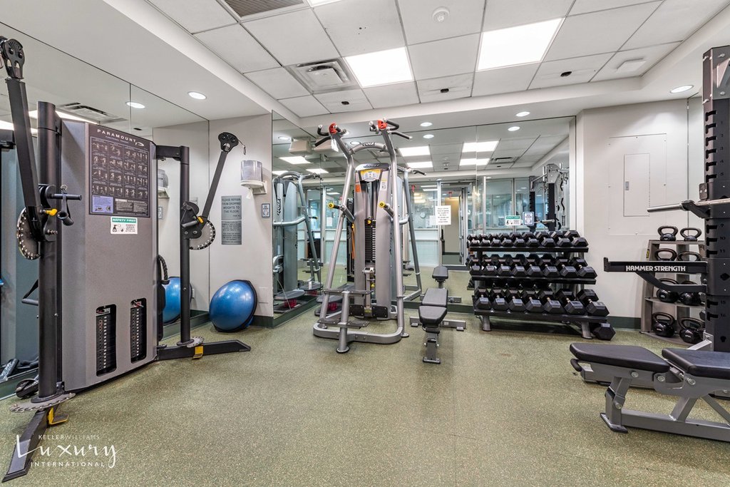 422 East 72nd Street, Unit 18B photo 12