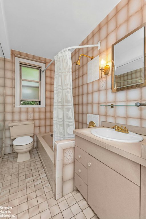 315 East 68th Street, Unit 3O photo 16