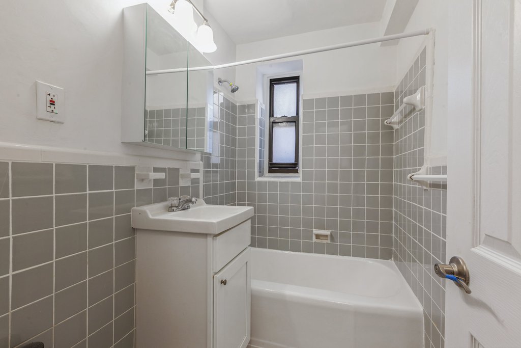 3400 Snyder Avenue, Unit 3Y photo 4