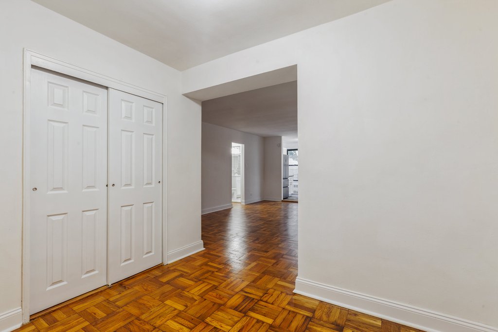 3500 Snyder Avenue, Unit 2U photo 2