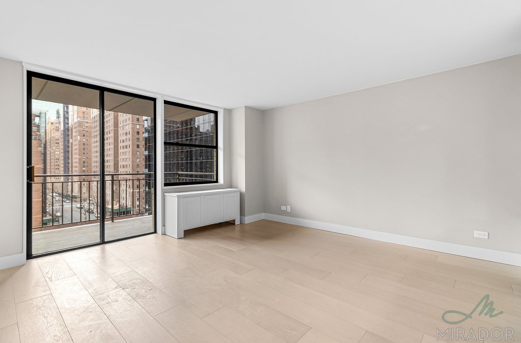 330 East 39th Street, Unit 23H photo 2