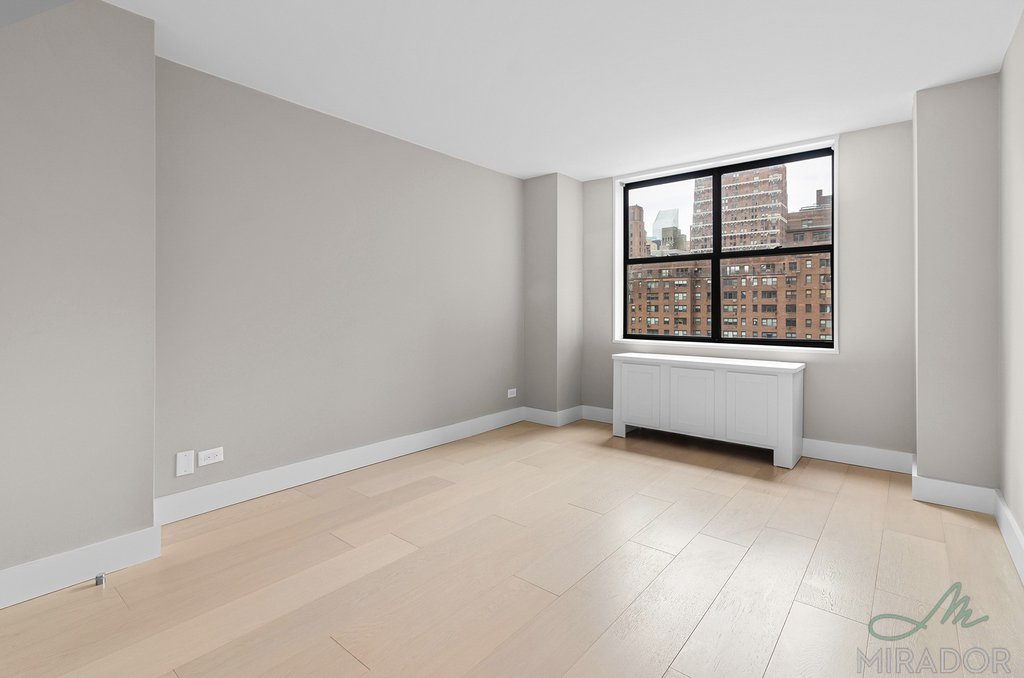 330 East 39th Street, Unit 23H photo 8