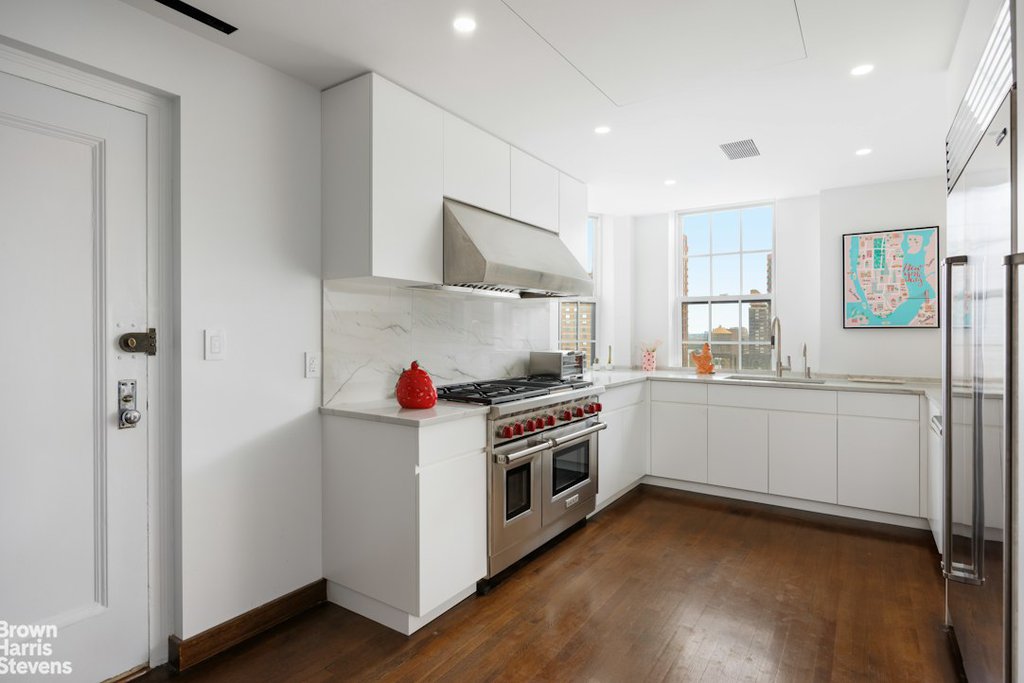 1185 Park Avenue, Unit 12G photo 7