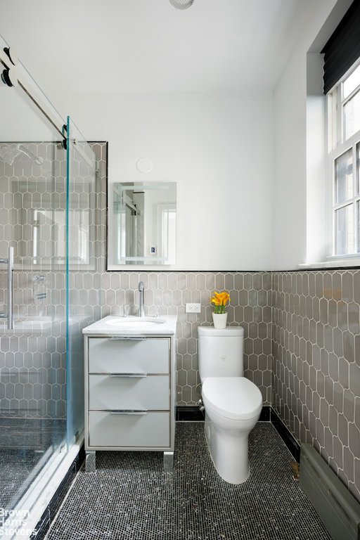 1185 Park Avenue, Unit 12G photo 16