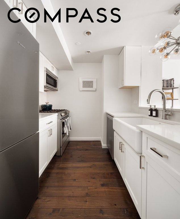 520 West 23rd Street, Unit 3H photo 3
