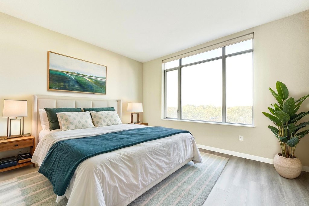 1524 Sheepshead Bay Road, Unit 4F photo 2