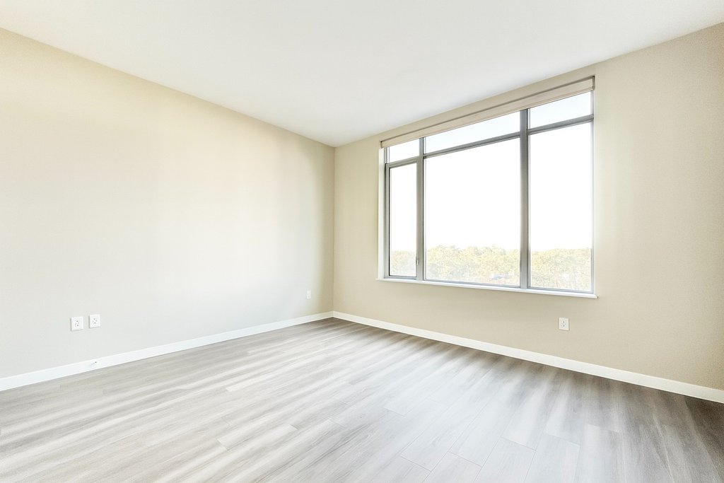 1524 Sheepshead Bay Road, Unit 4F photo 6