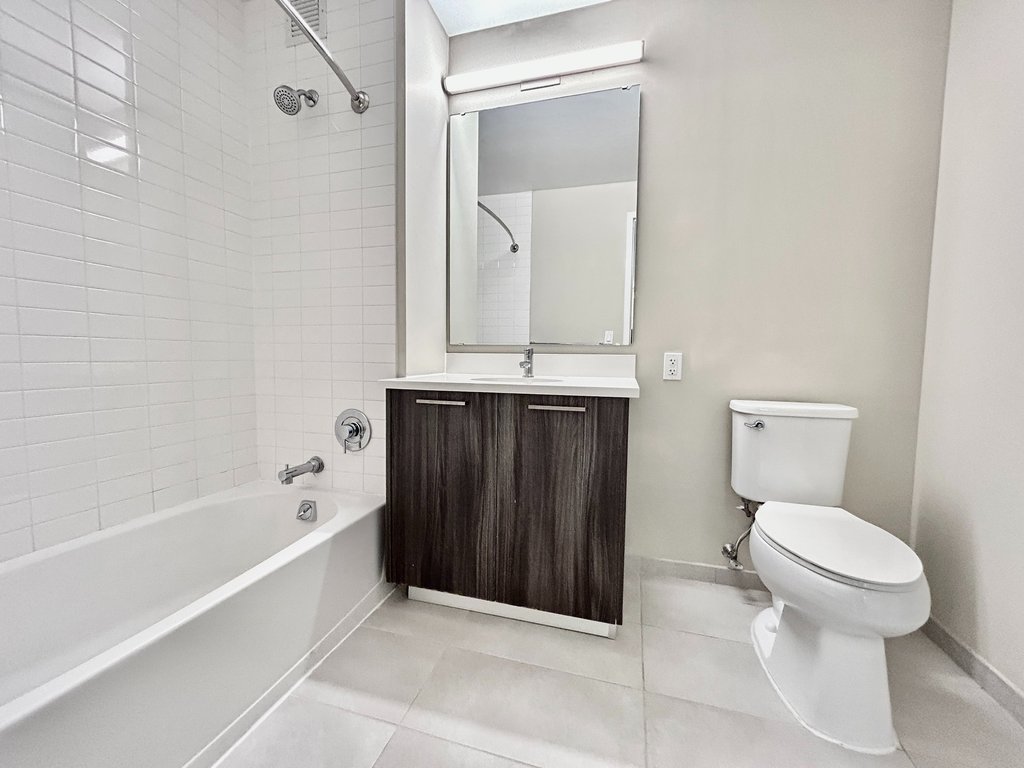 1524 Sheepshead Bay Road, Unit 4F photo 10