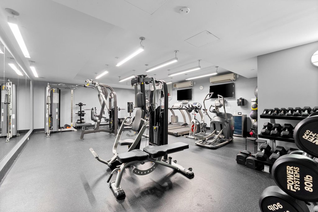 535 West 52nd Street, Unit 7B photo 9