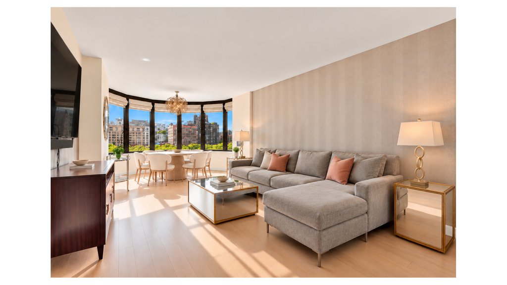 330 East 38th Street, Unit 9P photo 3
