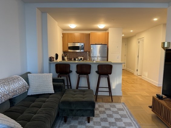 400 West 63rd Street, Unit 1609 photo 2
