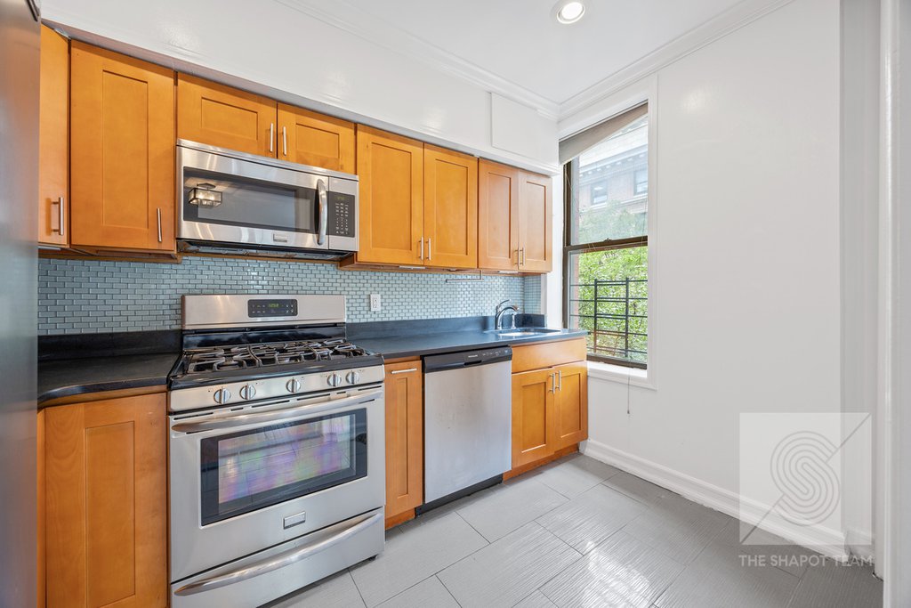 160 Wadsworth Avenue, Unit 307 photo 7
