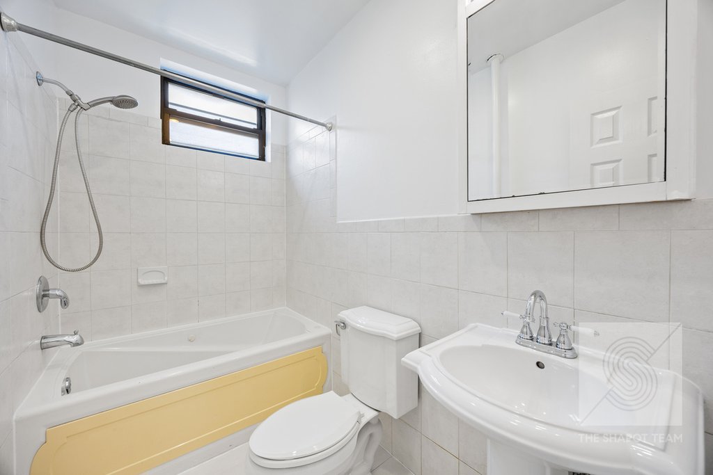 160 Wadsworth Avenue, Unit 307 photo 10