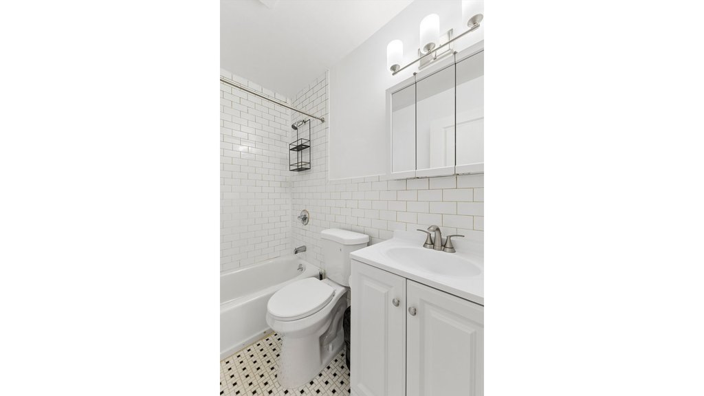 61 Herbert Street, Unit 4B photo 7