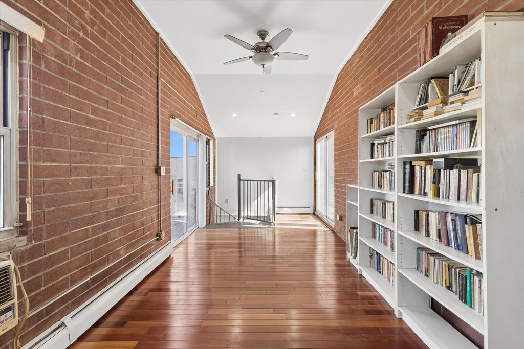 61 Herbert Street, Unit 4B photo 10