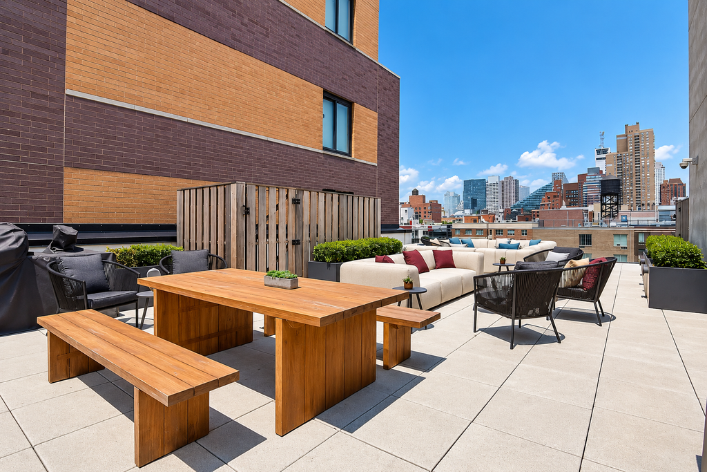 500 West 45th Street, Unit 209 photo 11