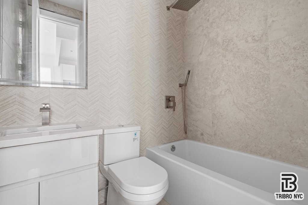 461 Lexington Avenue, Unit 4R photo 7