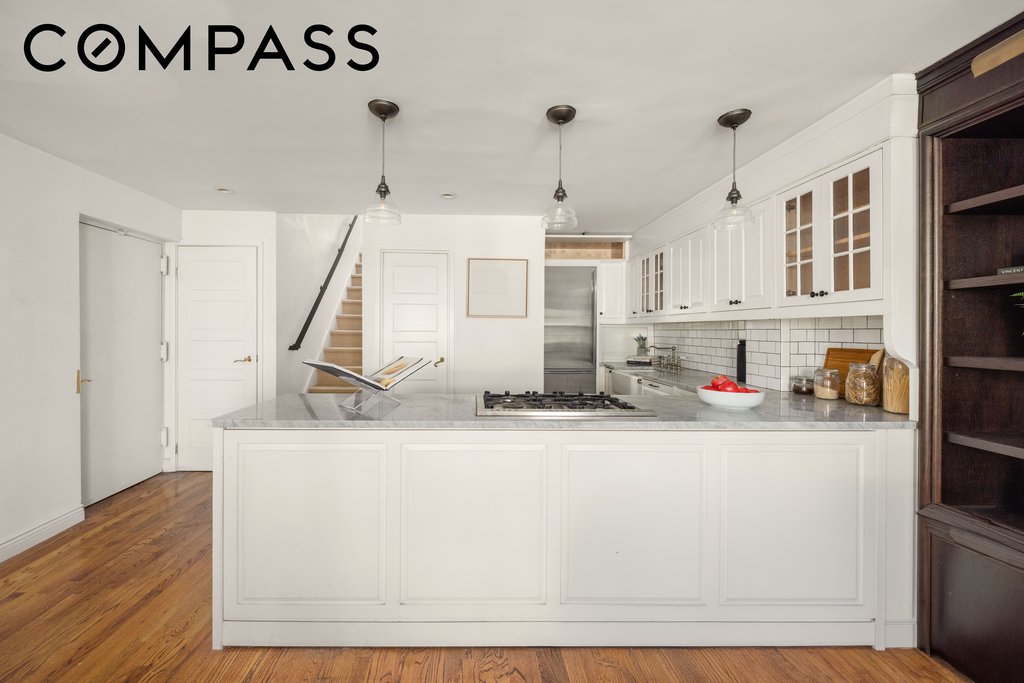 443 West 24th Street, Unit G photo 5