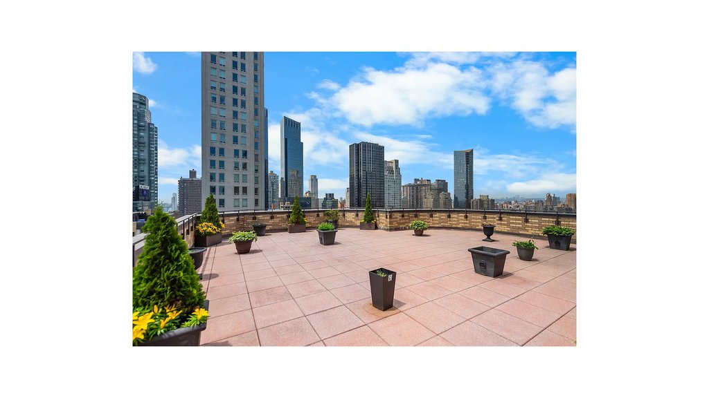 200 Central Park South, Unit 8R photo 21