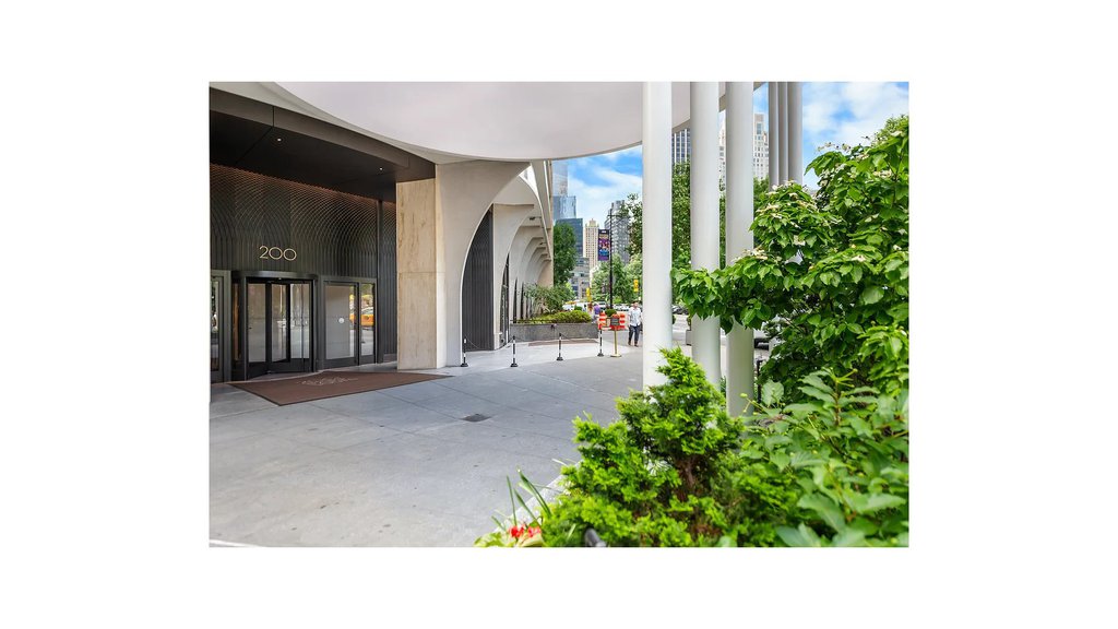 200 Central Park South, Unit 8R photo 24