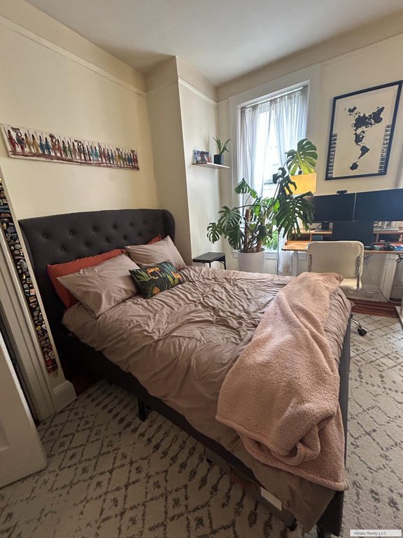 330 East 76th Street, Unit 4W photo 3