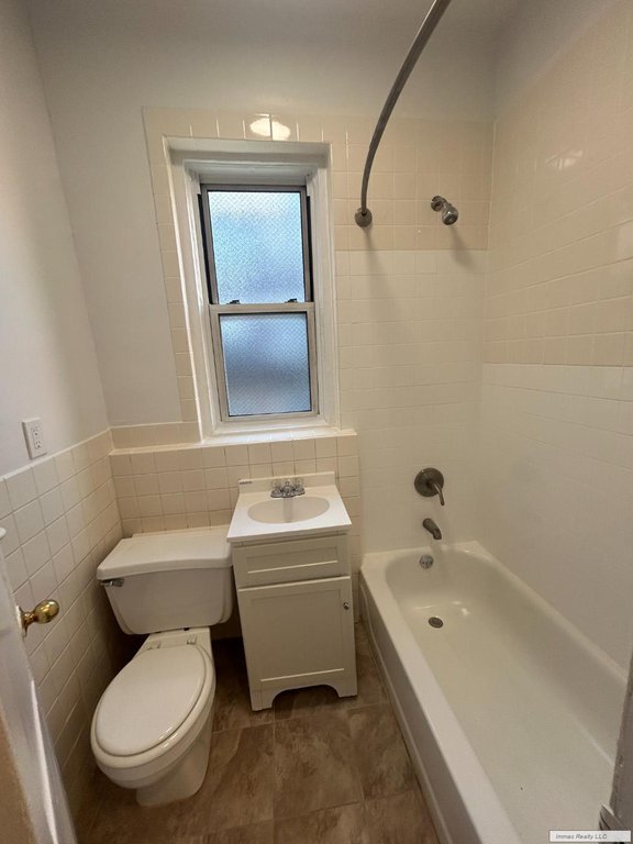 330 East 76th Street, Unit 4W photo 28