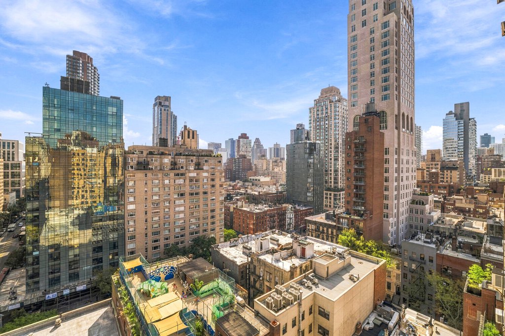 240 East 79th Street, Unit 14AB photo 14
