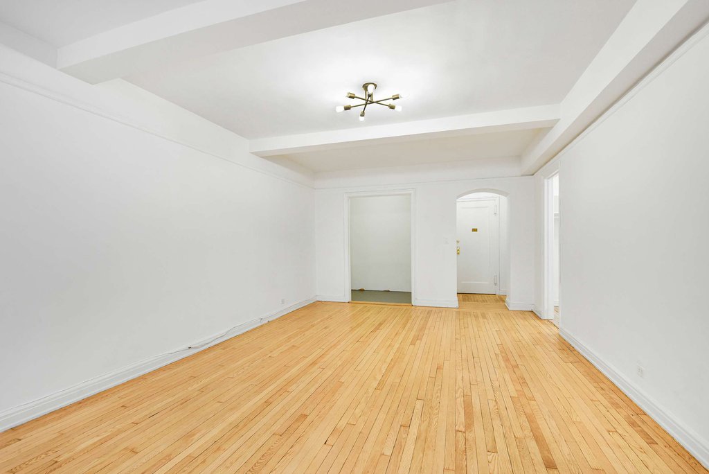 333 West 56th Street, Unit 3H photo 7