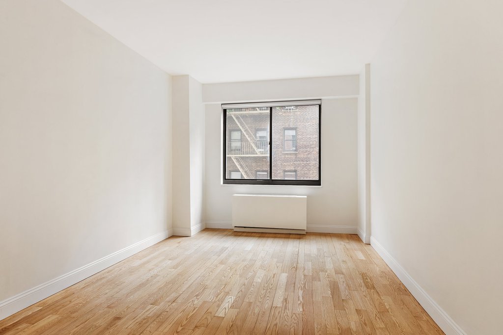 350 East 72nd Street, Unit 4A photo 12