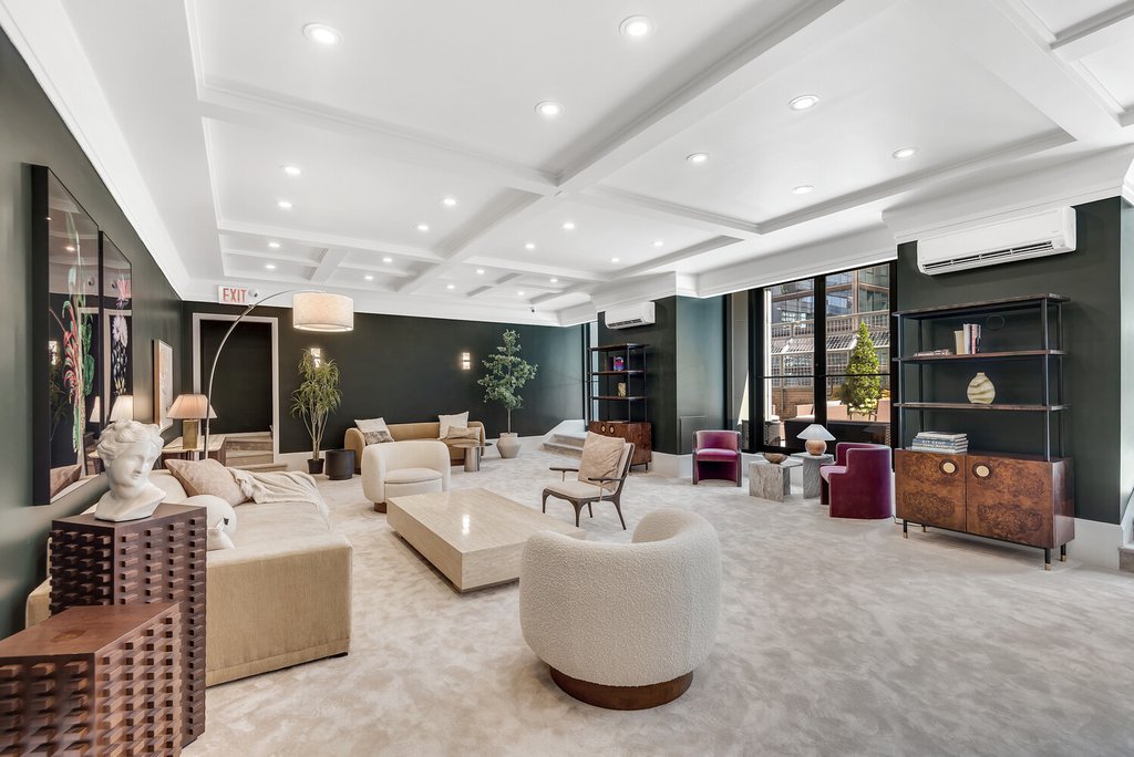 301 West 57th Street, Unit 28C photo 11