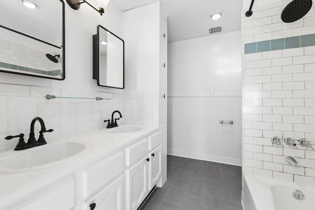 487 Sixth Avenue, Unit 4R photo 6