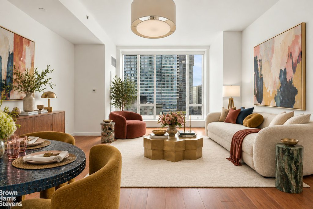 1 West End Avenue, Unit 11H photo 2