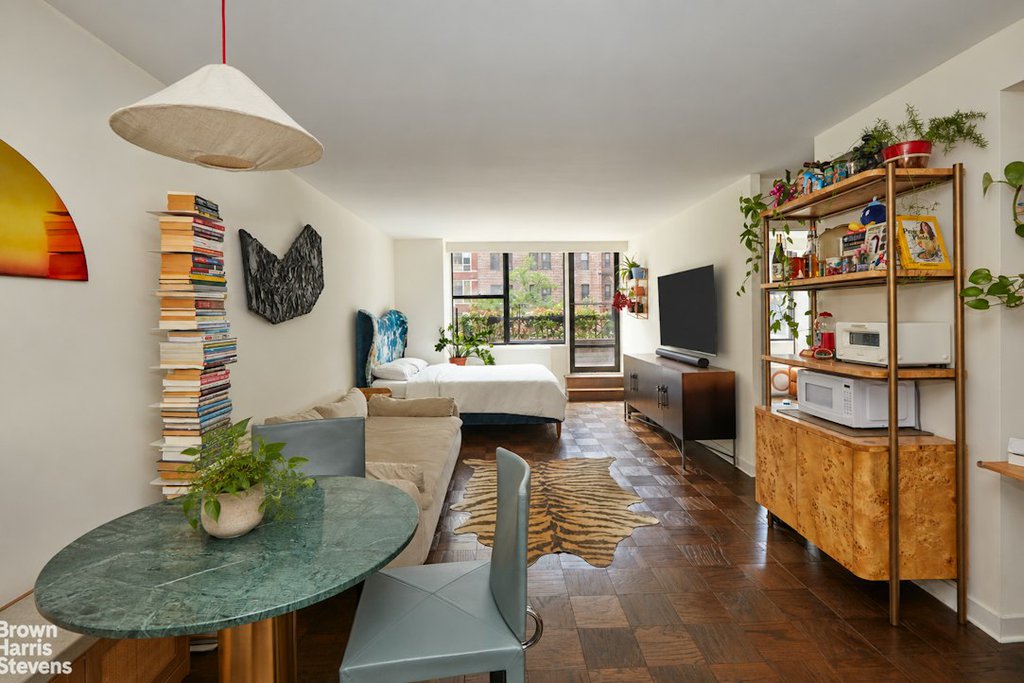 301 East 45th Street, Unit 2F photo 4
