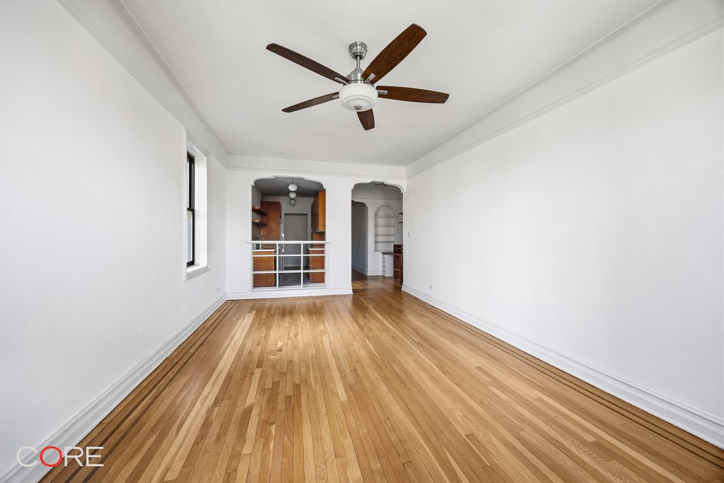 84-12 35th Avenue, Unit 6i photo 3