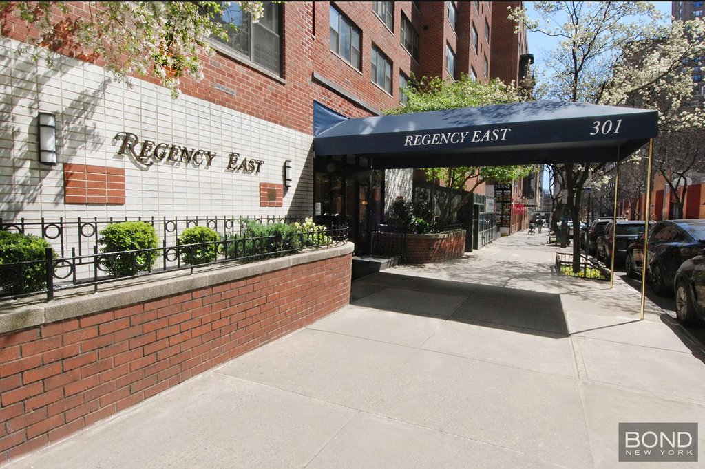 301 East 64th Street, Unit 2E photo 10